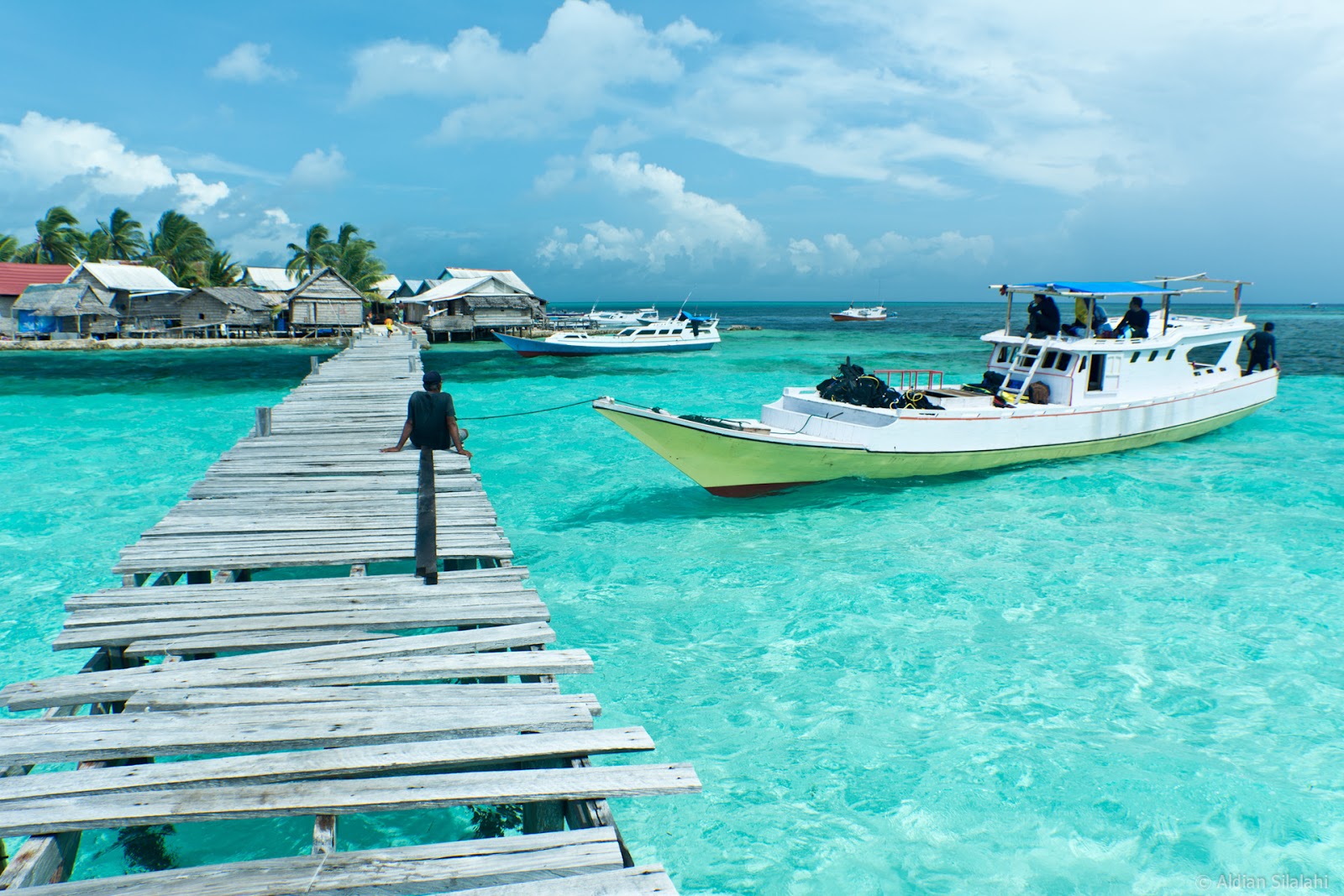 berwisata-ke-taman-nasional-taka-bonerate-kepulauan-selayar