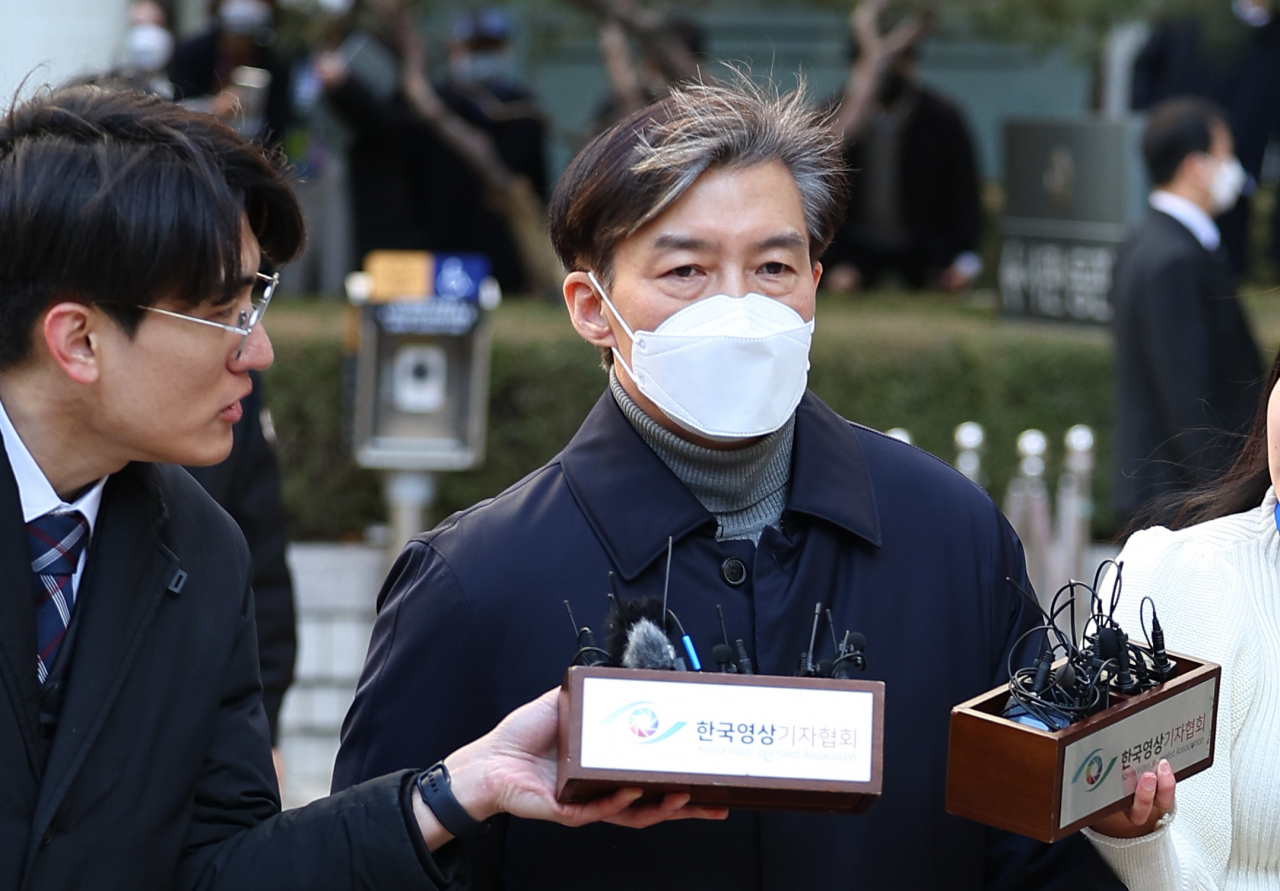 Ex-justice minister sentenced 2 years for forging kids’ admission documents