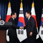 [PHOTOS] Japanese PM in Korea