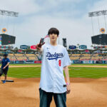 Ateez member Yunho throws first pitch at MLB match between Dodgers, Mets
