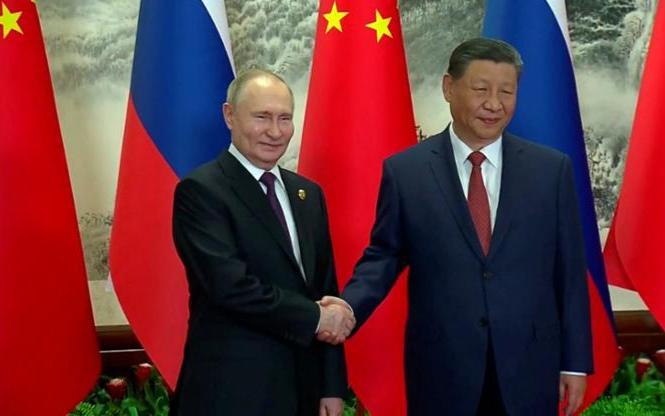 Xi hails Russia ties as ‘conducive to peace’ in Putin talks