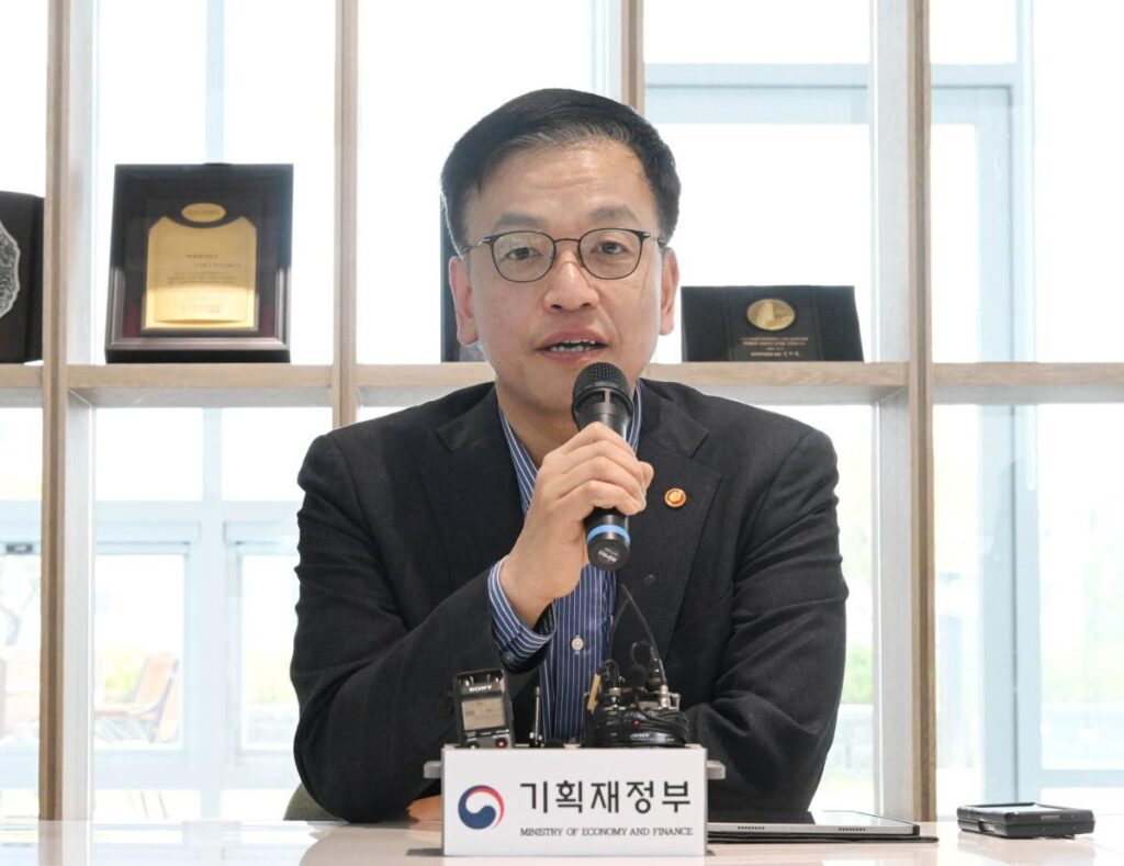 Korean Government Unveils Ambitious Plan to Boost Semiconductor Industry – ngopihangat
