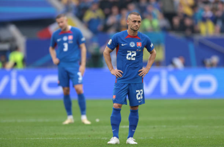 Stanislav Lobotka Terancam Gagal Gabung Barcelona
