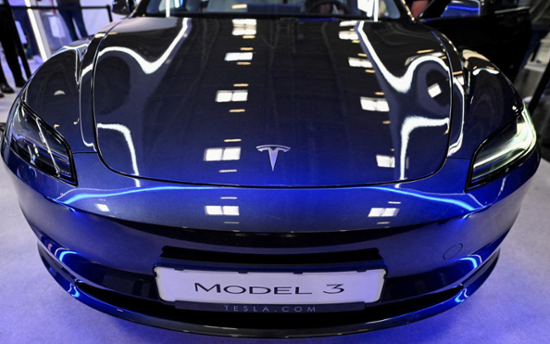 Tesla regains top spot as Koreans’ favorite foreign stock