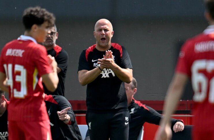 Debut Arne Slot, Liverpool Dikalahkan Tim Championship