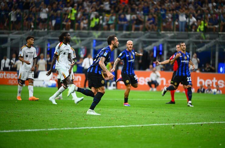 Hakan Calhanoglu Sebut Inter Belum Panas