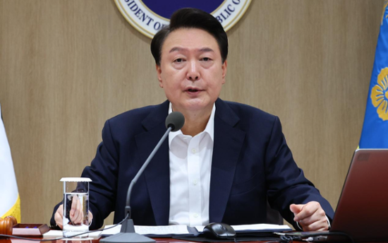 Yoon urges legal action on TMON and WeMakePrice incident