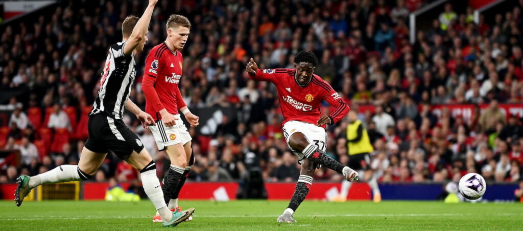 Paul Scholes claims Kobbie Mainoo is “the nearest thing” he’s seen to football icon Zinedine Zidane – Man United News And Transfer News
