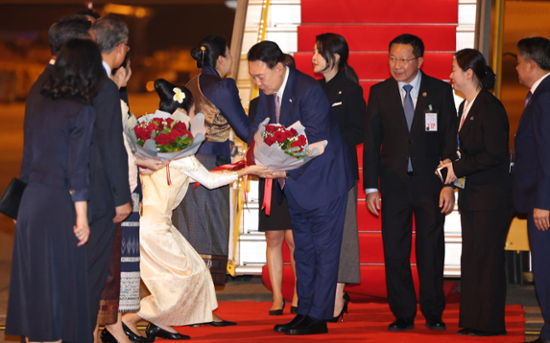 Yoon, Japan’s Ishiba to hold 1st summit in Laos on sidelines of ASEAN summit