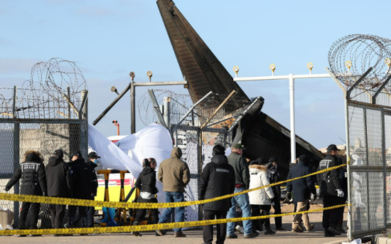 Two more US investigators join on-site probe of Jeju Air crash in Muan