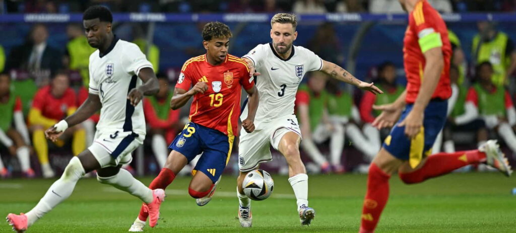Manchester United could sell Luke Shaw in the summer – Man United News And Transfer News
