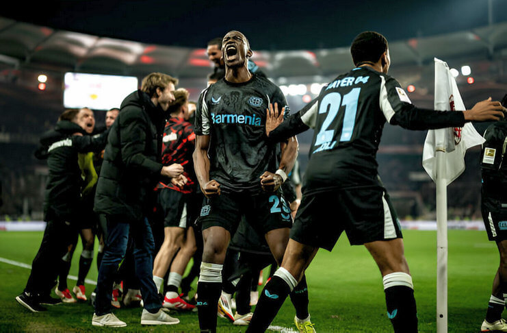 Drama 7 Gol Bawa Leverkusen Pepet Bayern