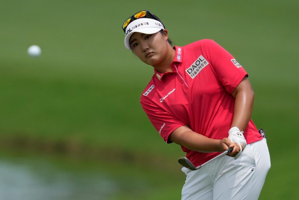 Ryu Hae-ran tied for 54-hole lead at 1st LPGA major of season