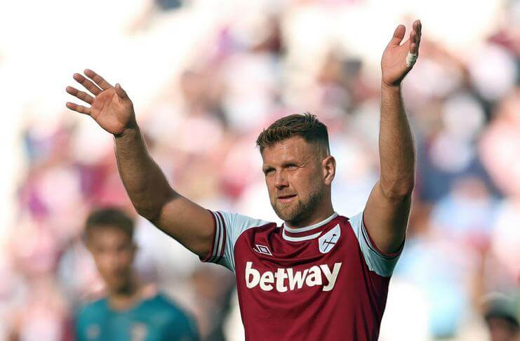 Niclas Fuellkrug Lega Bobol Gawang Bournemouth