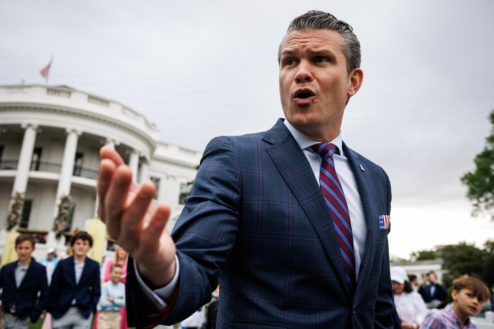 White House looking to replace Pentagon chief Hegseth over Signal chat controversy: report
