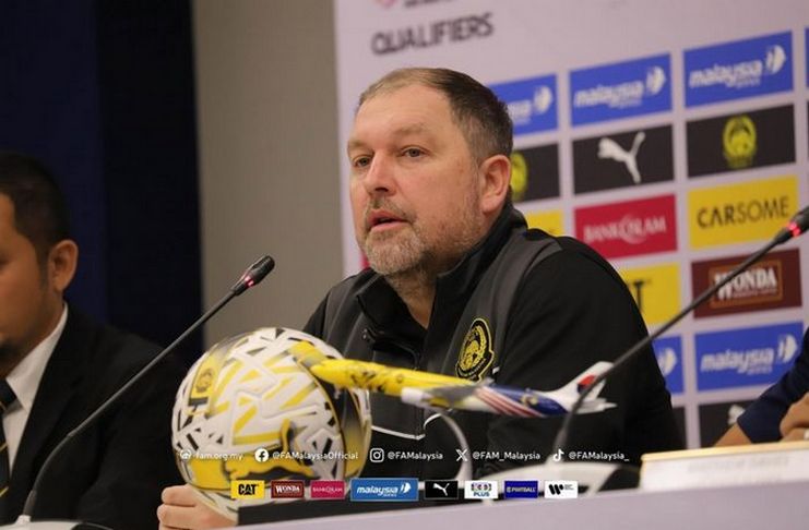 Peter Cklamovski: Timnas Malaysia Sadar Diri!