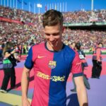 Barcelona midfielder’s agent shuts down Manchester City transfer rumours