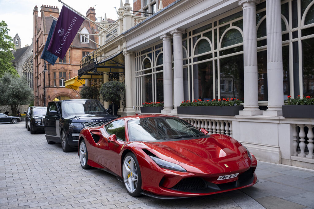 UK loses more billionaires than any other country