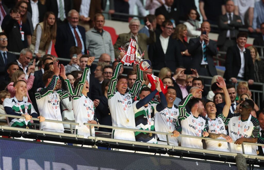 Sunderland full-back Hume could offer value