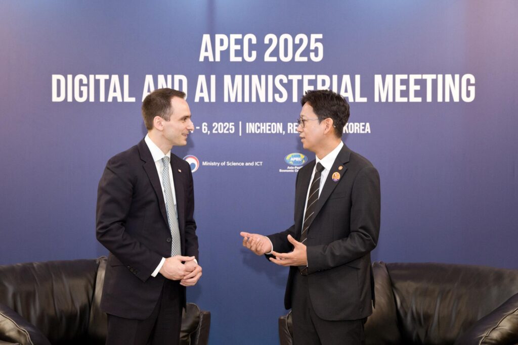 Korea, US discuss cooperation in AI, science