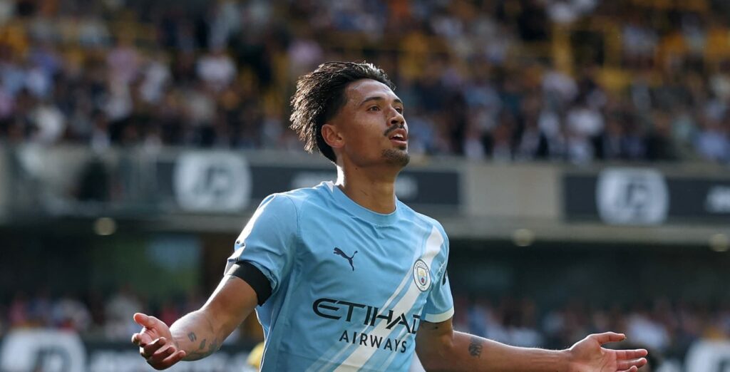 Buy, keep or sell? FPL transfer trends ahead of Gameweek 2