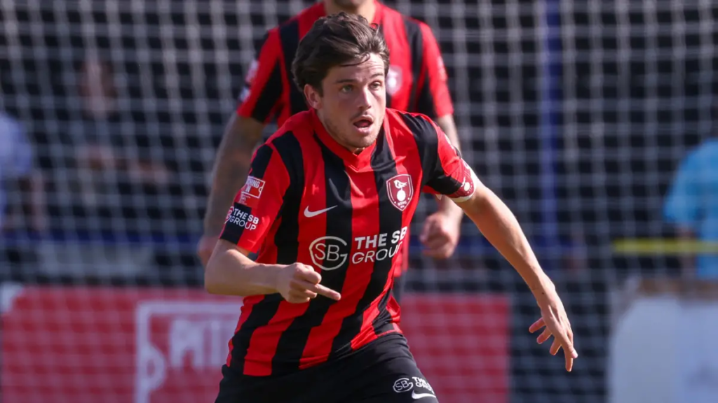 Tadley Calleva await Bracknell Town replay as Hungerford Town earn Bobby Wilkinson derby