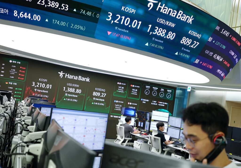 Foreign currency smuggling cases jump over tenfold over 4 years: data