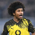Adeyemi Didenda Besar Terkait Kepemilikan Senjata Ilegal, Masa Depannya di Dortmund Dipertanyakan