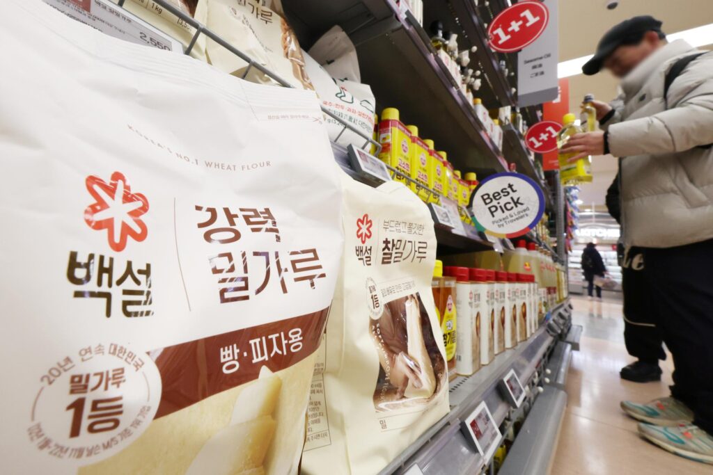 CJ, 6 other flour makers under FTC probe for price-fixing